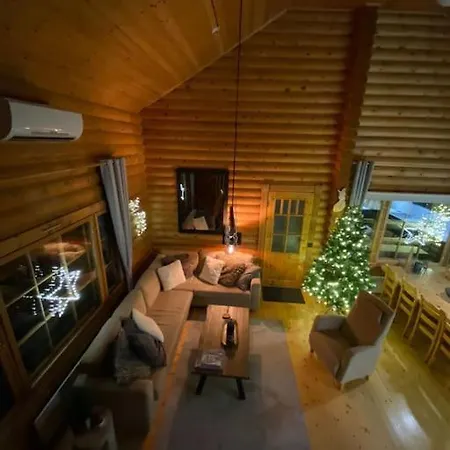 Rakkahovi In Lapland * Levi